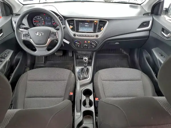 3KPC24A39KE080979 2019 HYUNDAI ACCENT - Image 8