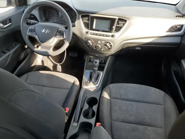 3KPC24A39KE083137 2019 HYUNDAI ACCENT - Image 8