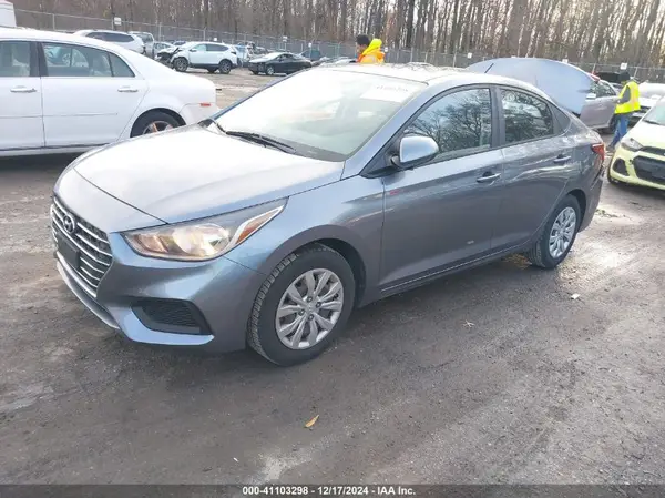 3KPC24A39KE088578 2019 HYUNDAI ACCENT - Image 2