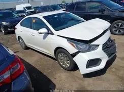 3KPC24A3XJE007392 2018 HYUNDAI ACCENT