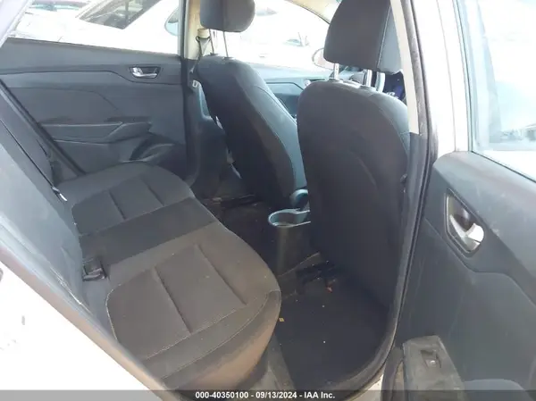 3KPC24A3XJE011393 2018 HYUNDAI ACCENT - Image 8