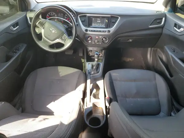 3KPC24A3XJE013645 2018 HYUNDAI ACCENT - Image 8