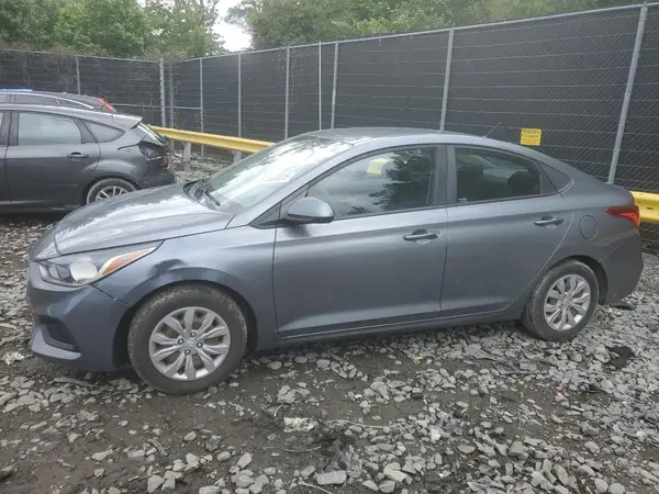 3KPC24A3XJE017095 2018 HYUNDAI ACCENT - Image 1