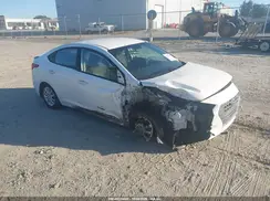 3KPC24A3XJE030753 2018 HYUNDAI ACCENT