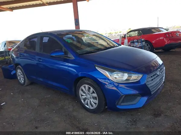 3KPC24A3XJE035063 2018 HYUNDAI ACCENT - Image 1