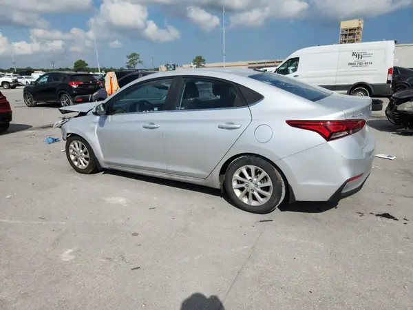 3KPC24A3XKE039695 2019 HYUNDAI ACCENT - Image 2