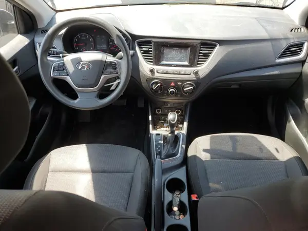 3KPC24A3XKE042189 2019 HYUNDAI ACCENT - Image 8