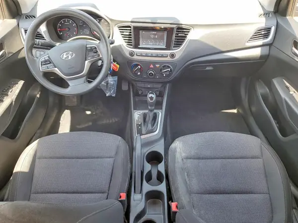 3KPC24A3XKE043861 2019 HYUNDAI ACCENT - Image 8