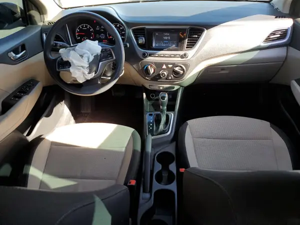 3KPC24A3XKE044766 2019 HYUNDAI ACCENT - Image 8
