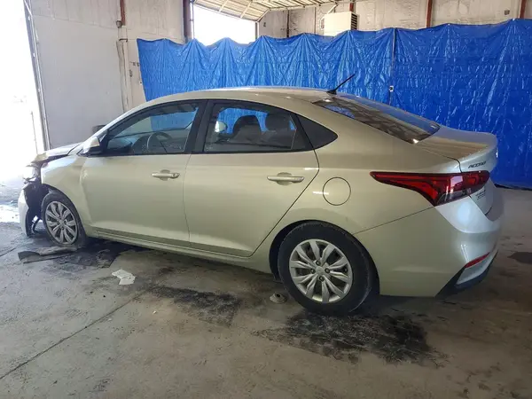 3KPC24A3XKE045772 2019 HYUNDAI ACCENT - Image 2
