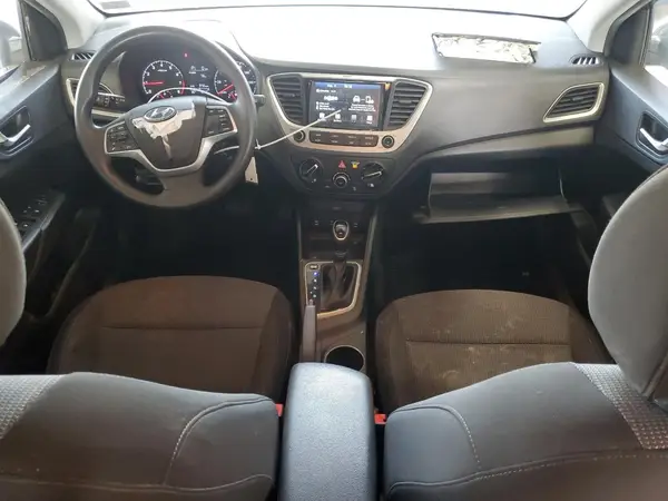 3KPC24A3XKE046467 2019 HYUNDAI ACCENT - Image 8