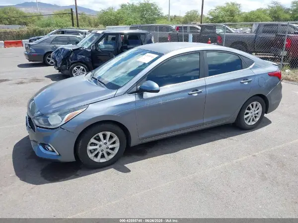 3KPC24A3XKE049630 2019 HYUNDAI ACCENT - Image 2