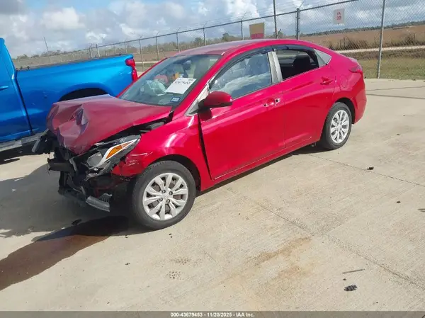 3KPC24A3XKE051166 2019 HYUNDAI ACCENT - Image 2
