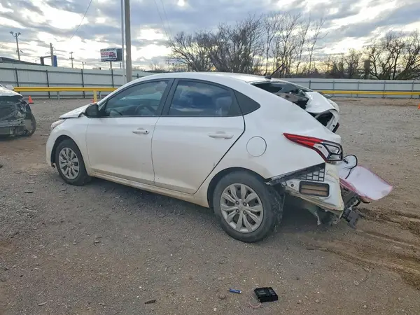 3KPC24A3XKE055847 2019 HYUNDAI ACCENT - Image 2