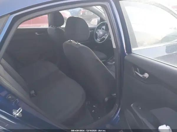 3KPC24A3XKE056514 2019 HYUNDAI ACCENT - Image 8
