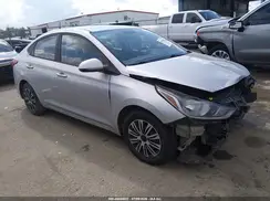 3KPC24A3XKE058960 2019 HYUNDAI ACCENT