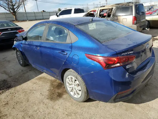 3KPC24A3XKE059946 2019 HYUNDAI ACCENT - Image 2