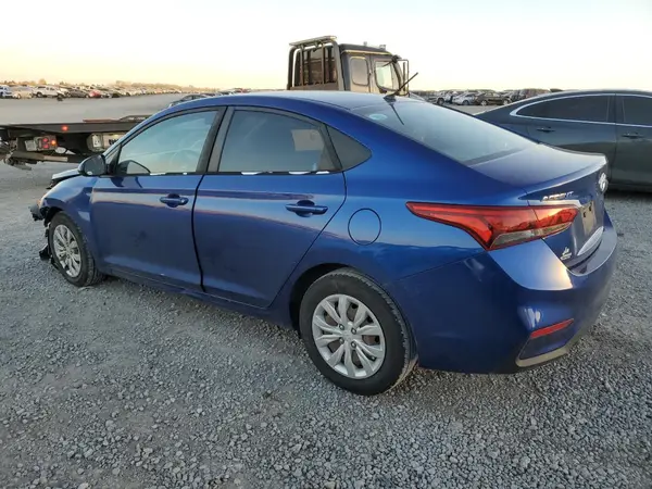 3KPC24A3XKE060952 2019 HYUNDAI ACCENT - Image 2