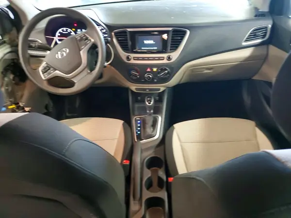 3KPC24A3XKE063074 2019 HYUNDAI ACCENT - Image 8