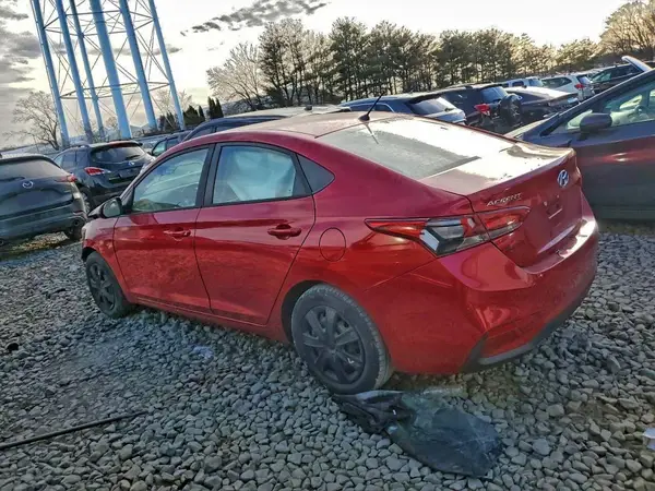 3KPC24A3XKE065035 2019 HYUNDAI ACCENT - Image 2