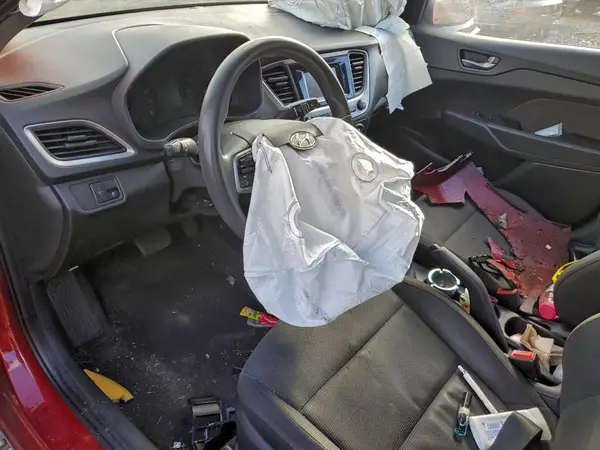 3KPC24A3XKE065035 2019 HYUNDAI ACCENT - Image 8