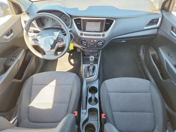 3KPC24A3XKE065200 2019 HYUNDAI ACCENT - Image 8