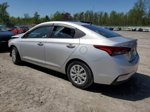 3KPC24A3XKE065777 2019 HYUNDAI ACCENT - Image 2