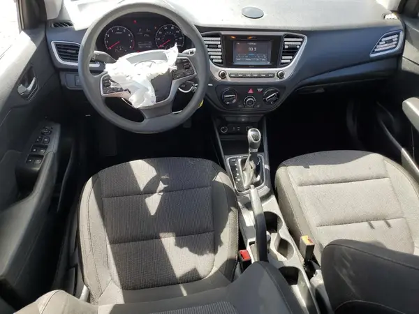 3KPC24A3XKE065777 2019 HYUNDAI ACCENT - Image 8