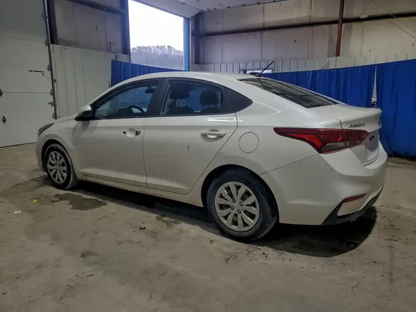 3KPC24A3XKE066010 2019 HYUNDAI ACCENT - Image 2