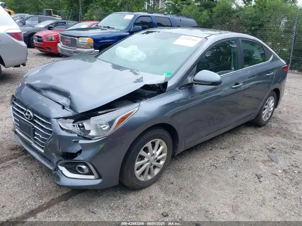 3KPC24A3XKE066993 2019 HYUNDAI ACCENT - Image 2