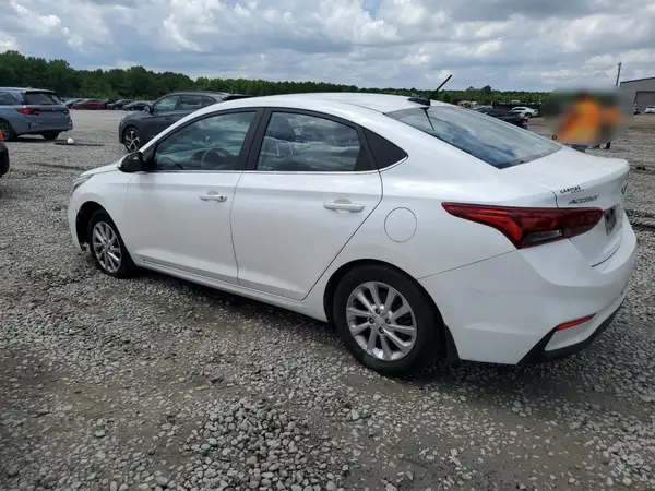 3KPC24A3XKE068405 2019 HYUNDAI ACCENT - Image 2