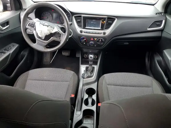 3KPC24A3XKE068744 2019 HYUNDAI ACCENT - Image 8