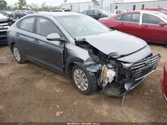 3KPC24A3XKE070610 2019 HYUNDAI ACCENT