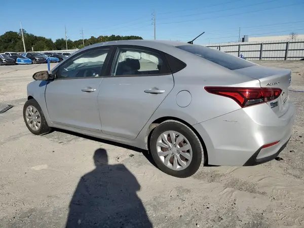 3KPC24A3XKE070638 2019 HYUNDAI ACCENT - Image 2