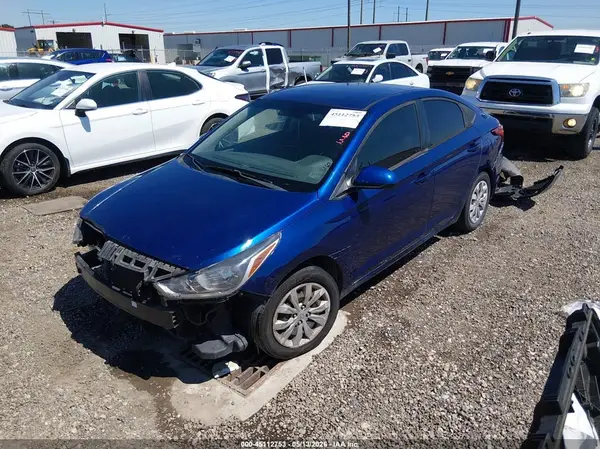 3KPC24A3XKE071112 2019 HYUNDAI ACCENT - Image 2