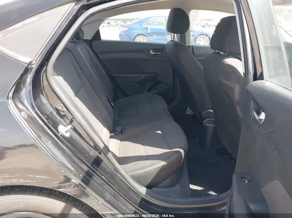 3KPC24A3XKE073149 2019 HYUNDAI ACCENT - Image 8