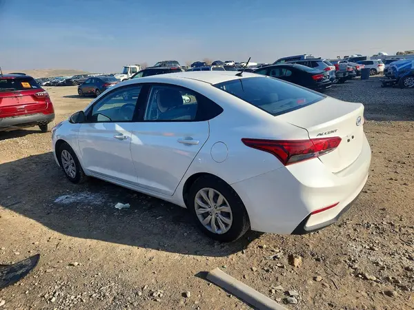 3KPC24A3XKE076312 2019 HYUNDAI ACCENT - Image 2