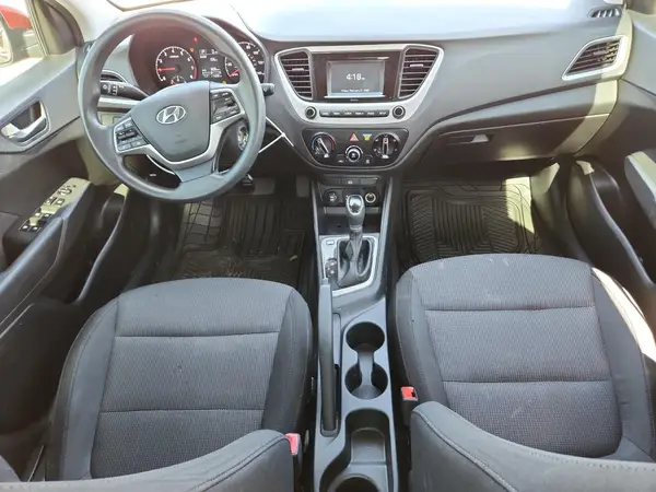 3KPC24A3XKE076469 2019 HYUNDAI ACCENT - Image 8