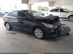 3KPC24A3XKE076925 2019 HYUNDAI ACCENT