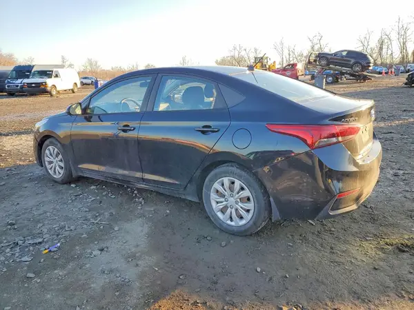 3KPC24A3XKE077105 2019 HYUNDAI ACCENT - Image 2