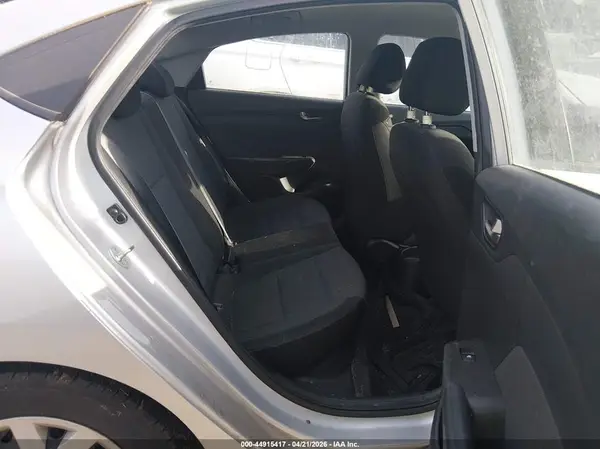 3KPC24A3XKE085009 2019 HYUNDAI ACCENT - Image 8