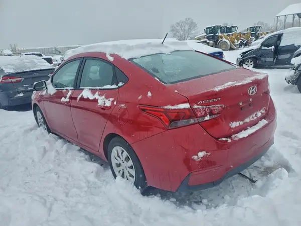 3KPC24A3XKE085267 2019 HYUNDAI ACCENT - Image 2