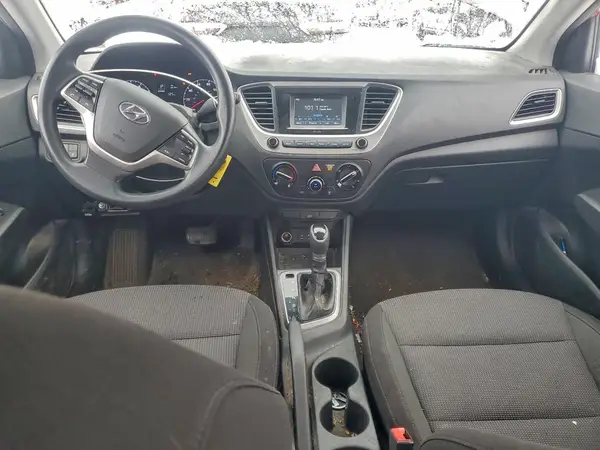 3KPC24A3XKE085267 2019 HYUNDAI ACCENT - Image 8