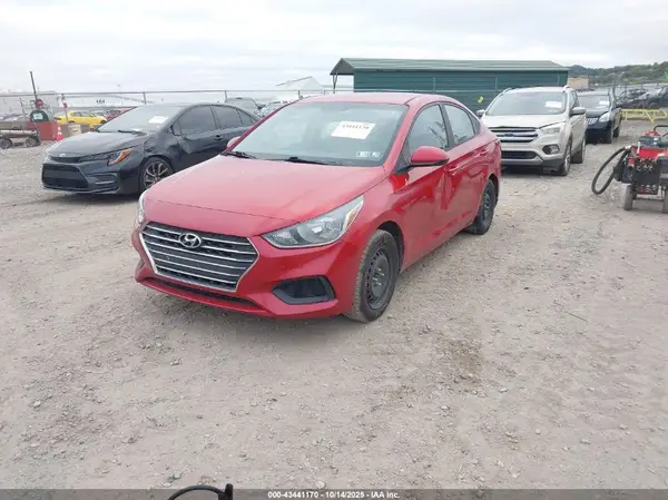 3KPC24A3XKE087150 2019 HYUNDAI ACCENT - Image 2