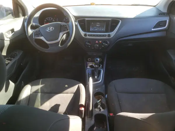 3KPC24A3XKE088489 2019 HYUNDAI ACCENT - Image 8