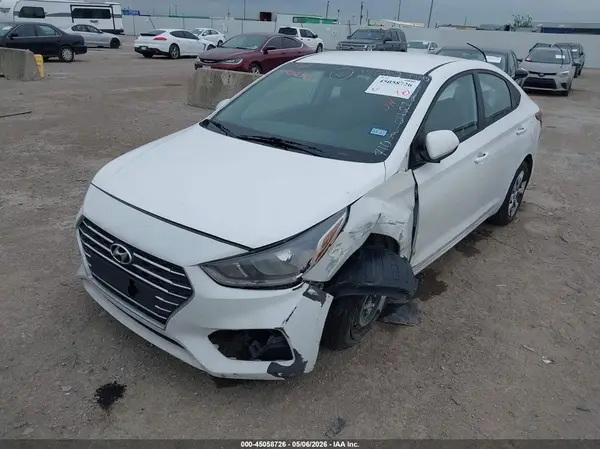 3KPC24A60LE097939 2020 HYUNDAI ACCENT - Image 2
