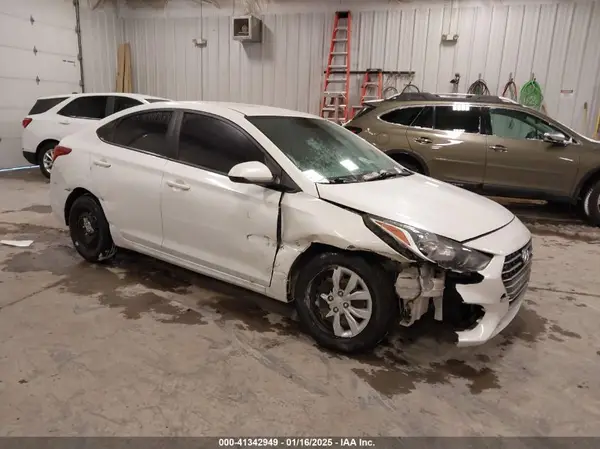 3KPC24A60LE101746 2020 HYUNDAI ACCENT - Image 1