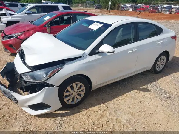 3KPC24A60LE109183 2020 HYUNDAI ACCENT - Image 2