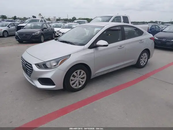 3KPC24A60LE118790 2020 HYUNDAI ACCENT - Image 2