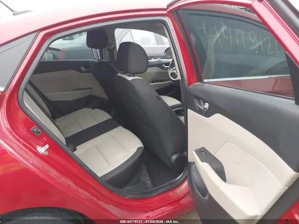 3KPC24A60LE121897 2020 HYUNDAI ACCENT - Image 8